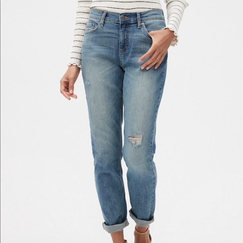 Girlfriend Jeans